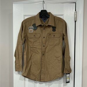 Tommy Hilfiger boys khaki button down patch size 12/14